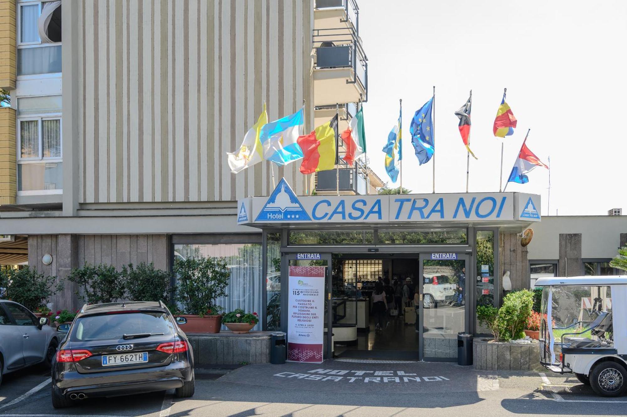 Hotel Casa Tra Noi Ρώμη Εξωτερικό φωτογραφία
