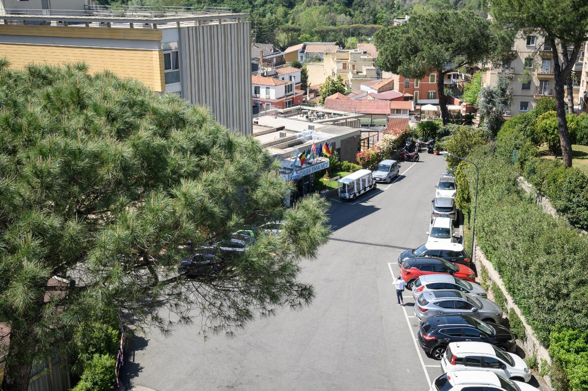 Hotel Casa Tra Noi Ρώμη Εξωτερικό φωτογραφία