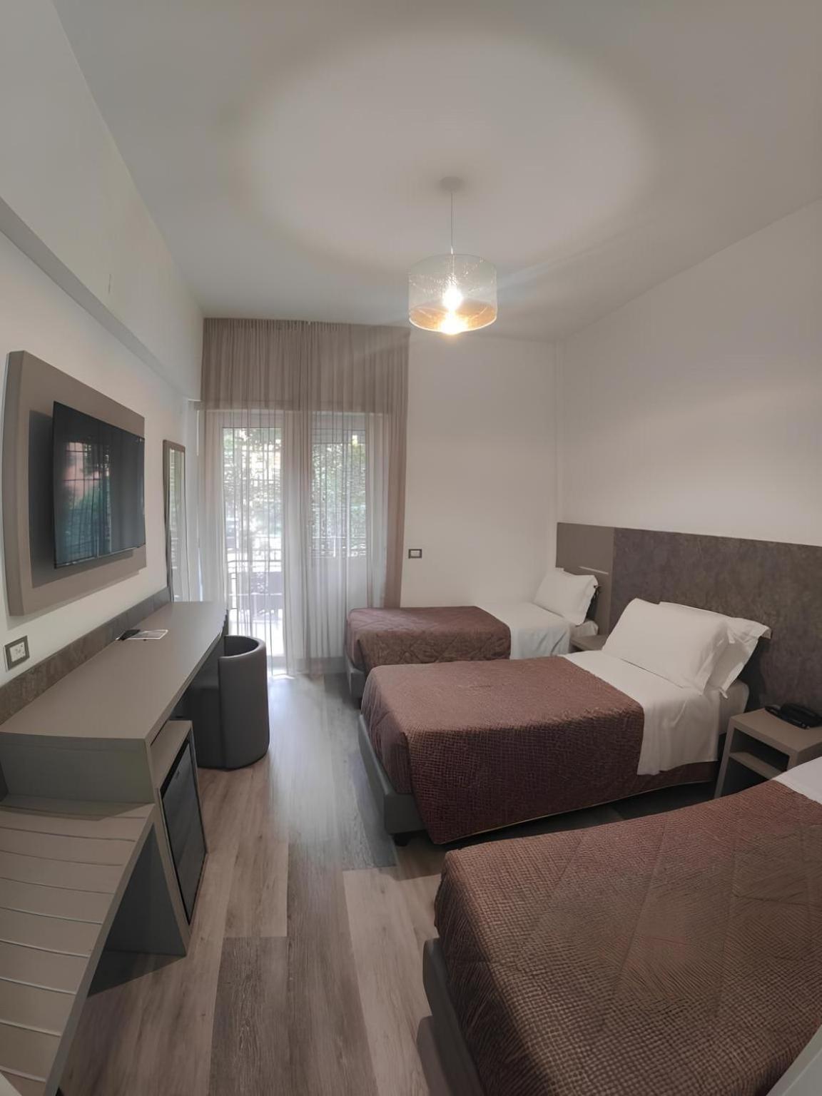 Hotel Casa Tra Noi Ρώμη Εξωτερικό φωτογραφία
