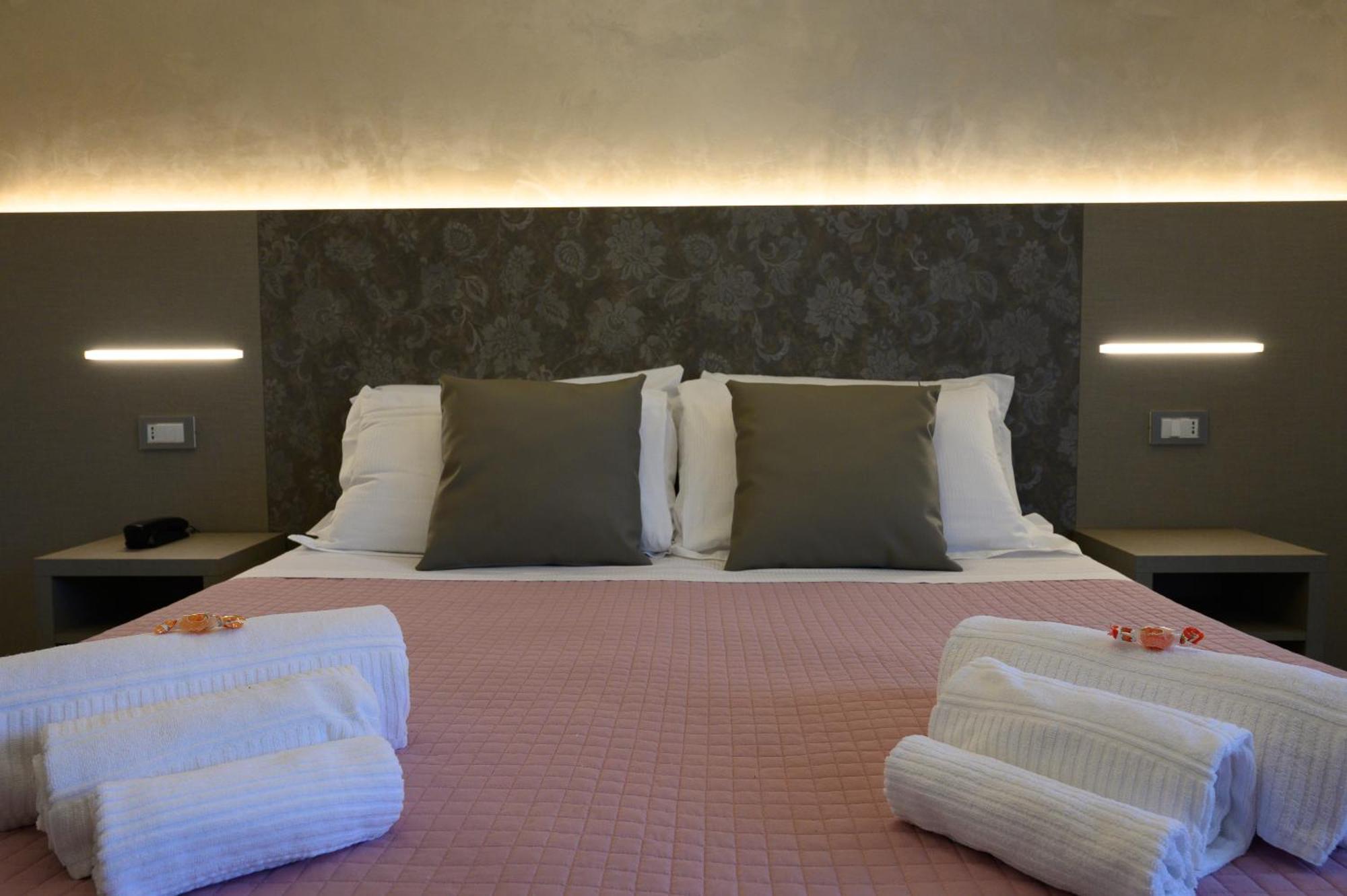 Hotel Casa Tra Noi Ρώμη Εξωτερικό φωτογραφία